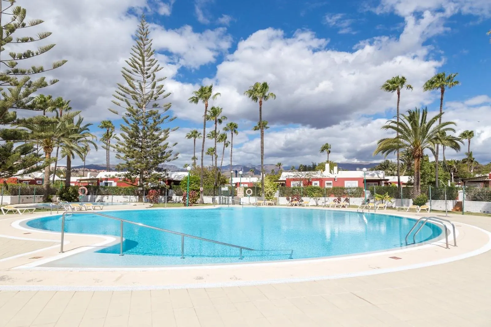 Apartment Lightbooking Los Tunos Maspalomas Gran Jardin Y Barbacoa.